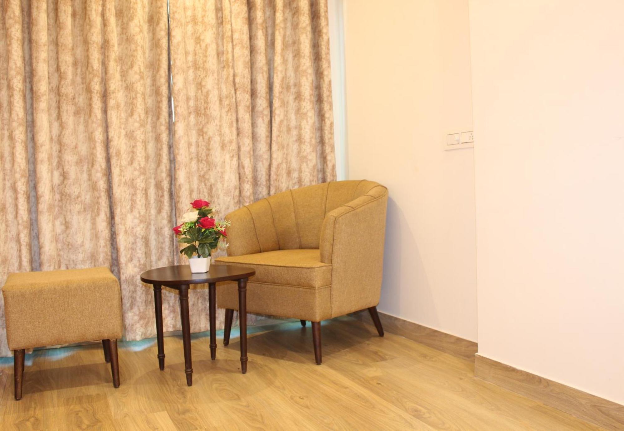 Richi-Rich Aparthotel Jaipur Buitenkant foto